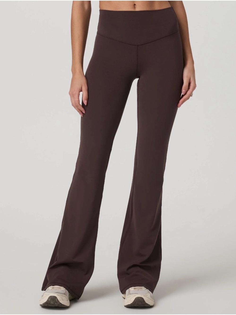 Vuori AllTheForm™ Flare Leggings